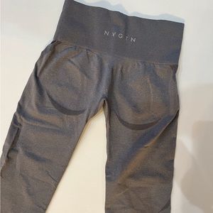 NVGTN CONTOUR LEGGINGS LIGHT GREY SIZE SMALL